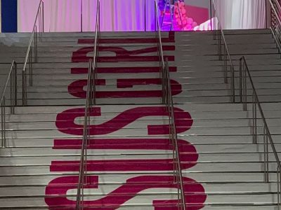 Staircase Wrapping Services